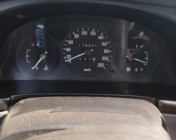 Синій ЗАЗ Ланос, об'ємом двигуна 1.39 л та пробігом 180 тис. км за 2150 $, фото 8 на Automoto.ua