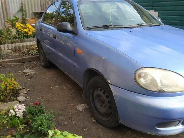 Синій ЗАЗ Ланос, об'ємом двигуна 1.4 л та пробігом 200 тис. км за 1200 $, фото 1 на Automoto.ua