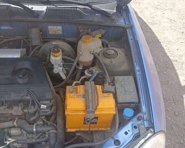 Синий ЗАЗ Ланос, объемом двигателя 1.39 л и пробегом 80 тыс. км за 2300 $, фото 23 на Automoto.ua