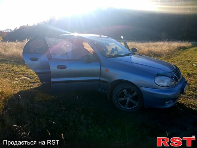 Синій ЗАЗ Ланос, об'ємом двигуна 1.4 л та пробігом 209 тис. км за 2250 $, фото 2 на Automoto.ua