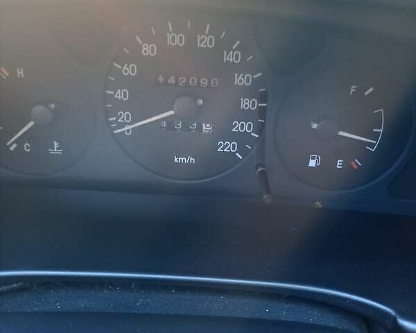 Синий ЗАЗ Ланос, объемом двигателя 1.39 л и пробегом 142 тыс. км за 2100 $, фото 5 на Automoto.ua