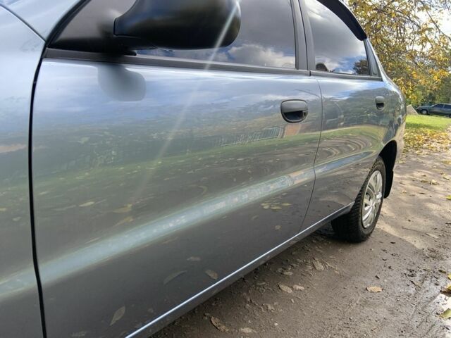 Синій ЗАЗ Ланос, об'ємом двигуна 1.4 л та пробігом 76 тис. км за 3250 $, фото 18 на Automoto.ua