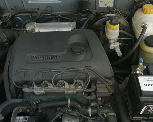 Синий ЗАЗ Ланос, объемом двигателя 1.39 л и пробегом 60 тыс. км за 2700 $, фото 28 на Automoto.ua