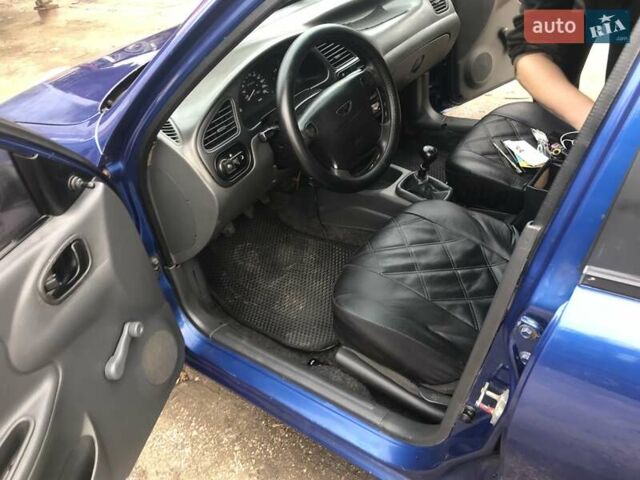 Синій ЗАЗ Ланос, об'ємом двигуна 1.5 л та пробігом 260 тис. км за 2300 $, фото 2 на Automoto.ua