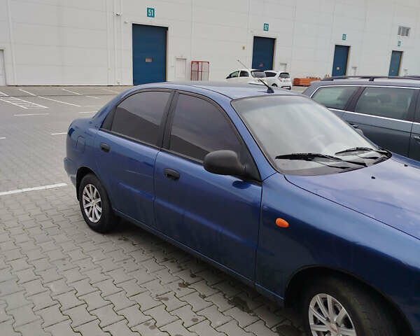 Синий ЗАЗ Ланос, объемом двигателя 1.6 л и пробегом 98 тыс. км за 2300 $, фото 1 на Automoto.ua