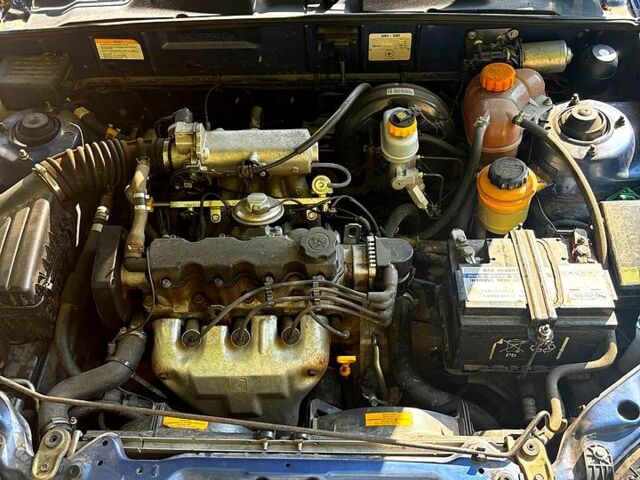 Синий ЗАЗ Ланос, объемом двигателя 1.5 л и пробегом 38 тыс. км за 4000 $, фото 5 на Automoto.ua