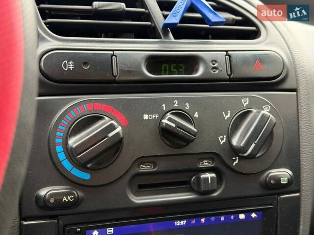 Синий ЗАЗ Ланос, объемом двигателя 1.5 л и пробегом 136 тыс. км за 3200 $, фото 42 на Automoto.ua