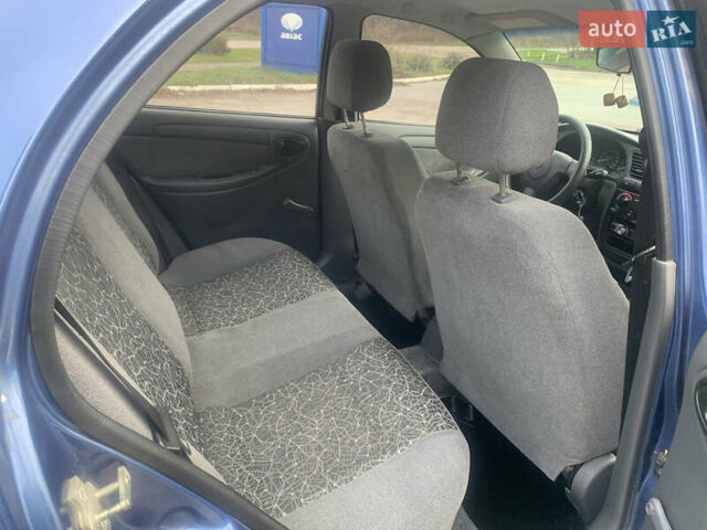 Синій ЗАЗ Ланос, об'ємом двигуна 1.5 л та пробігом 194 тис. км за 2100 $, фото 5 на Automoto.ua