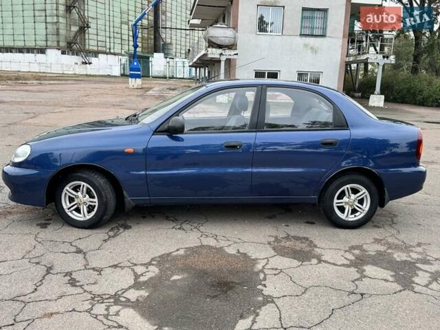 Синий ЗАЗ Ланос, объемом двигателя 1.5 л и пробегом 77 тыс. км за 3750 $, фото 3 на Automoto.ua