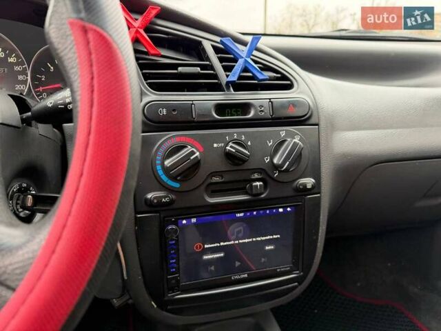 Синий ЗАЗ Ланос, объемом двигателя 1.5 л и пробегом 136 тыс. км за 3200 $, фото 41 на Automoto.ua