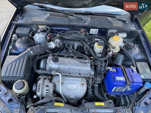 Синій ЗАЗ Ланос, об'ємом двигуна 1.5 л та пробігом 170 тис. км за 2700 $, фото 1 на Automoto.ua