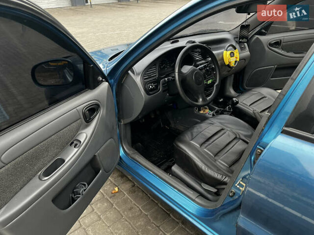 Синій ЗАЗ Ланос, об'ємом двигуна 1.5 л та пробігом 150 тис. км за 3250 $, фото 4 на Automoto.ua