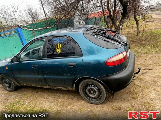 Зеленый ЗАЗ Ланос, объемом двигателя 15 л и пробегом 0 тыс. км за 1350 $, фото 2 на Automoto.ua