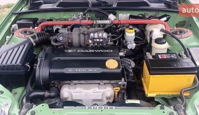 Зеленый ЗАЗ Ланос, объемом двигателя 1.6 л и пробегом 195 тыс. км за 3600 $, фото 4 на Automoto.ua