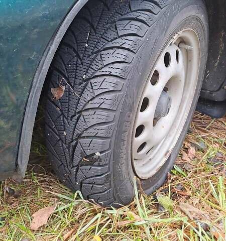 Зелений ЗАЗ Ланос, об'ємом двигуна 1.39 л та пробігом 87 тис. км за 2400 $, фото 3 на Automoto.ua