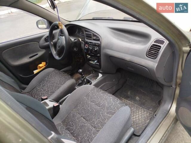 Зеленый ЗАЗ Ланос, объемом двигателя 1.39 л и пробегом 242 тыс. км за 1100 $, фото 1 на Automoto.ua