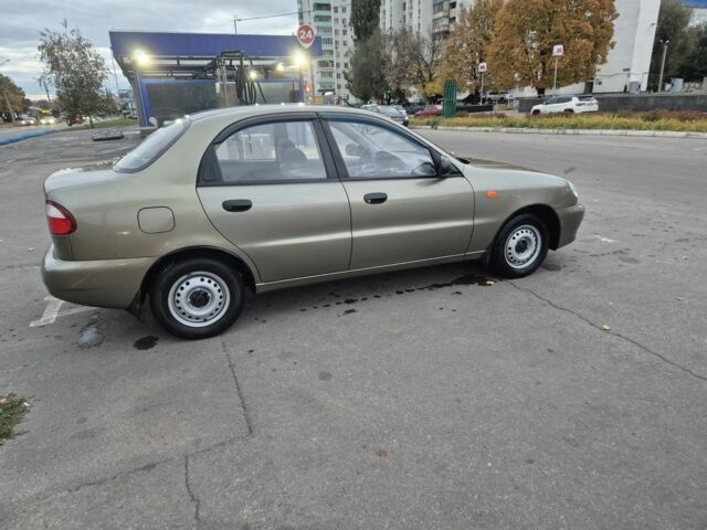 Зелений ЗАЗ Ланос, об'ємом двигуна 1.4 л та пробігом 47 тис. км за 3000 $, фото 7 на Automoto.ua