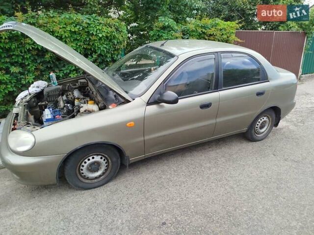 Зеленый ЗАЗ Ланос, объемом двигателя 1.39 л и пробегом 242 тыс. км за 1100 $, фото 6 на Automoto.ua