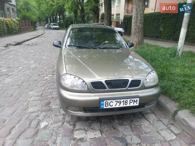 Зелений ЗАЗ Ланос, об'ємом двигуна 1.39 л та пробігом 212 тис. км за 1600 $, фото 2 на Automoto.ua