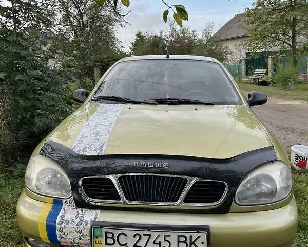 Зелений ЗАЗ Ланос, об'ємом двигуна 1.39 л та пробігом 237 тис. км за 2000 $, фото 1 на Automoto.ua
