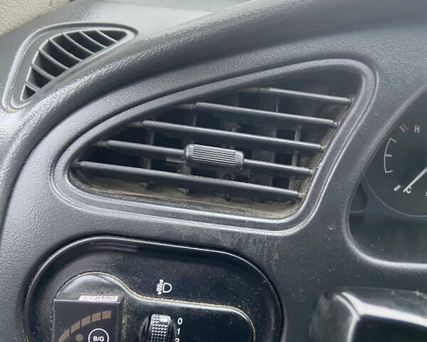 Зеленый ЗАЗ Ланос, объемом двигателя 1.5 л и пробегом 196 тыс. км за 1600 $, фото 19 на Automoto.ua