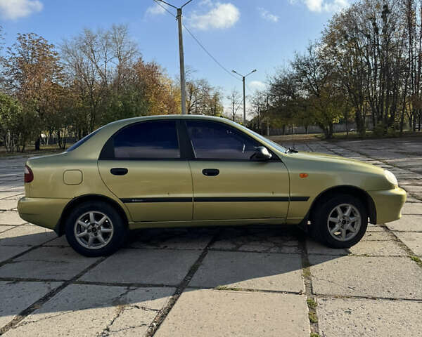 Зеленый ЗАЗ Ланос, объемом двигателя 1.3 л и пробегом 280 тыс. км за 2100 $, фото 5 на Automoto.ua