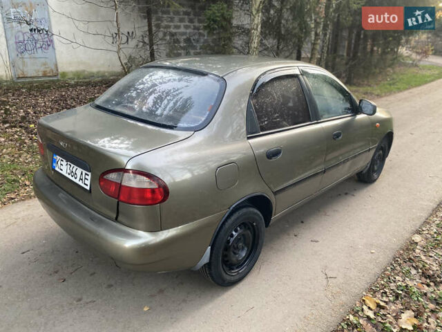 Зеленый ЗАЗ Ланос, объемом двигателя 1.5 л и пробегом 290 тыс. км за 1400 $, фото 5 на Automoto.ua