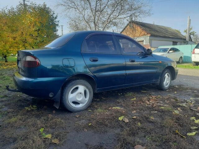 Зеленый ЗАЗ Ланос, объемом двигателя 1.4 л и пробегом 220 тыс. км за 1800 $, фото 3 на Automoto.ua