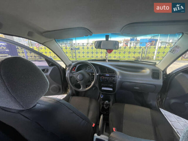 Зелений ЗАЗ Ланос, об'ємом двигуна 1.39 л та пробігом 135 тис. км за 2330 $, фото 10 на Automoto.ua