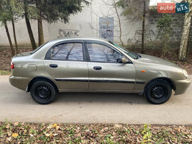 Зеленый ЗАЗ Ланос, объемом двигателя 1.5 л и пробегом 290 тыс. км за 1400 $, фото 4 на Automoto.ua