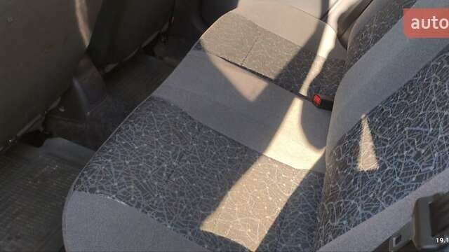 Зелений ЗАЗ Ланос, об'ємом двигуна 1.5 л та пробігом 79 тис. км за 2950 $, фото 7 на Automoto.ua