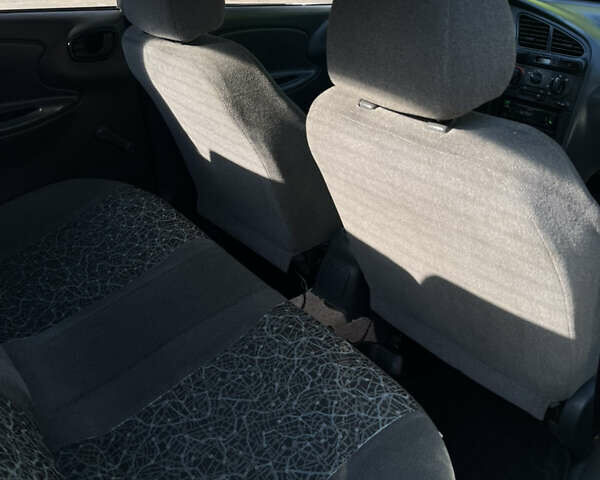 Зеленый ЗАЗ Ланос, объемом двигателя 1.6 л и пробегом 192 тыс. км за 2750 $, фото 5 на Automoto.ua