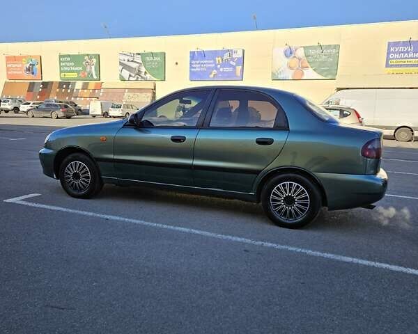 Зеленый ЗАЗ Ланос, объемом двигателя 1.5 л и пробегом 145 тыс. км за 2400 $, фото 2 на Automoto.ua