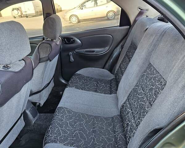 Зеленый ЗАЗ Ланос, объемом двигателя 1.5 л и пробегом 145 тыс. км за 2400 $, фото 12 на Automoto.ua