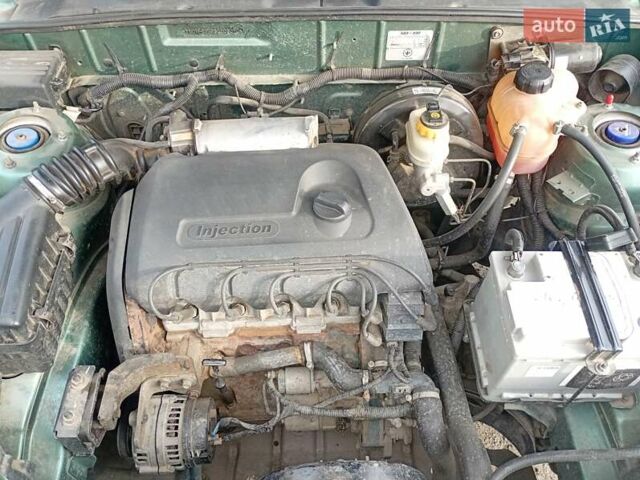 Зелений ЗАЗ Ланос, об'ємом двигуна 1.39 л та пробігом 105 тис. км за 2500 $, фото 3 на Automoto.ua