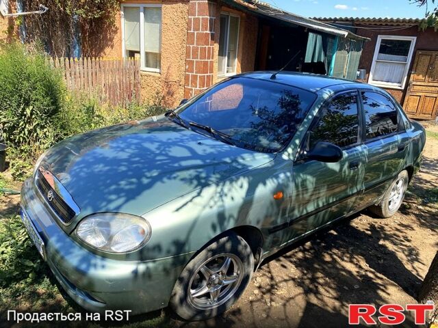 Зеленый ЗАЗ Ланос, объемом двигателя 1.5 л и пробегом 216 тыс. км за 3300 $, фото 4 на Automoto.ua