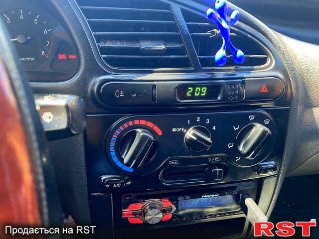 Зеленый ЗАЗ Ланос, объемом двигателя 1.5 л и пробегом 216 тыс. км за 3300 $, фото 3 на Automoto.ua