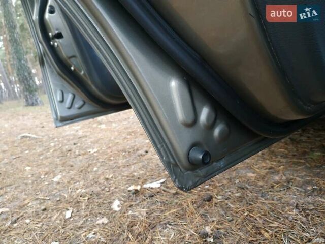 Зеленый ЗАЗ Ланос, объемом двигателя 1.5 л и пробегом 151 тыс. км за 2900 $, фото 23 на Automoto.ua