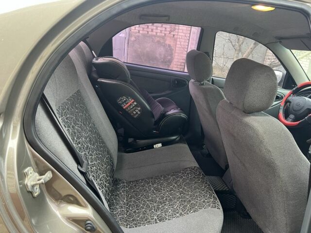 Зелений ЗАЗ Ланос, об'ємом двигуна 1.5 л та пробігом 171 тис. км за 3400 $, фото 10 на Automoto.ua