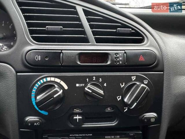 Зеленый ЗАЗ Ланос, объемом двигателя 1.5 л и пробегом 130 тыс. км за 3190 $, фото 16 на Automoto.ua