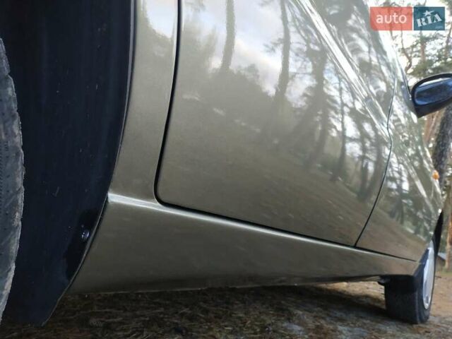 Зеленый ЗАЗ Ланос, объемом двигателя 1.5 л и пробегом 151 тыс. км за 2900 $, фото 16 на Automoto.ua