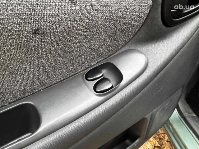 Зеленый ЗАЗ Ланос, объемом двигателя 1.5 л и пробегом 130 тыс. км за 3190 $, фото 11 на Automoto.ua