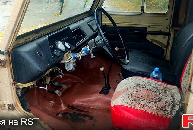 Бежевый ЗАЗ Луаз-Волынь, объемом двигателя 1.1 л и пробегом 175 тыс. км за 1200 $, фото 4 на Automoto.ua