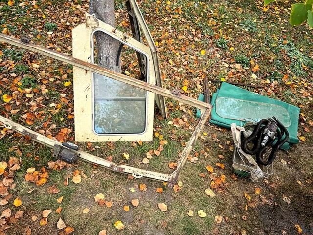 Бежевий ЗАЗ Луаз-Волинь, об'ємом двигуна 1.2 л та пробігом 350 тис. км за 1200 $, фото 11 на Automoto.ua