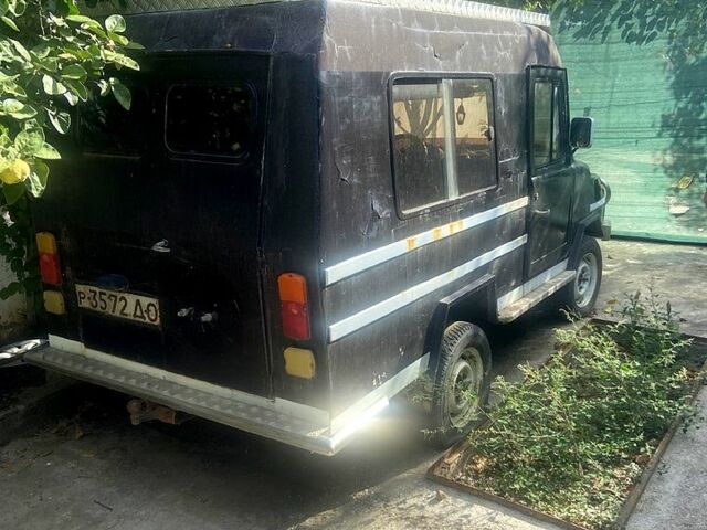 Черный ЗАЗ Луаз-Волынь, объемом двигателя 1.6 л и пробегом 20 тыс. км за 1120 $, фото 1 на Automoto.ua