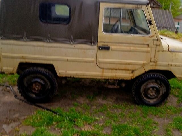 Жовтий ЗАЗ Луаз-Волинь, об'ємом двигуна 1.2 л та пробігом 200 тис. км за 1300 $, фото 2 на Automoto.ua