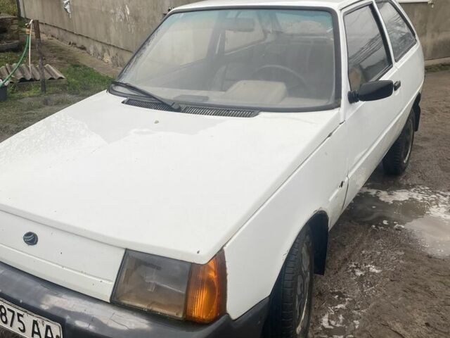 Белый ЗАЗ Нова, объемом двигателя 0 л и пробегом 40 тыс. км за 250 $, фото 1 на Automoto.ua