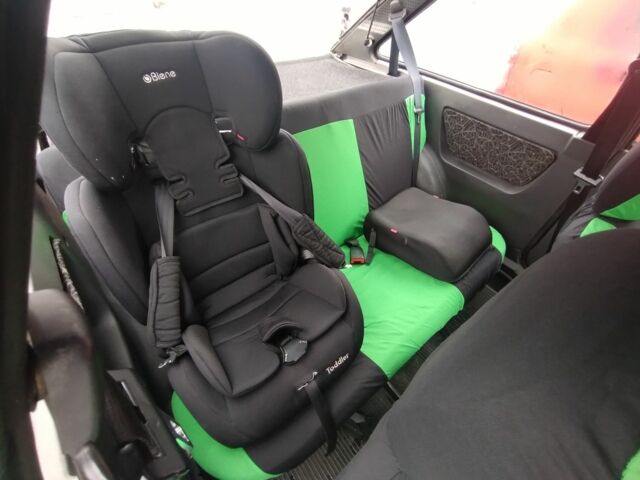 Белый ЗАЗ Нова, объемом двигателя 1.2 л и пробегом 239 тыс. км за 500 $, фото 6 на Automoto.ua