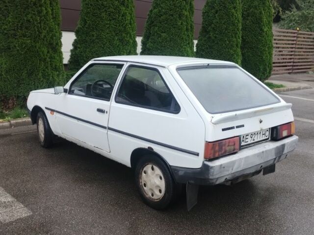 Белый ЗАЗ Нова, объемом двигателя 1.2 л и пробегом 239 тыс. км за 500 $, фото 7 на Automoto.ua