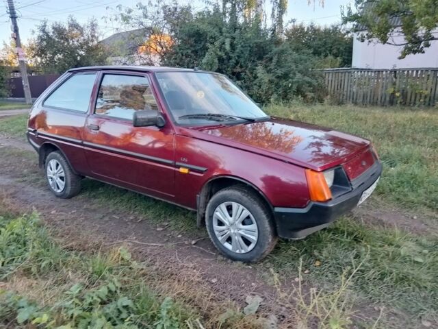 ЗАЗ Нова 2001 в Сумах на Automoto.ua Красный ЗАЗ Нова, объемом двигателя 1.3 л и пробегом 109 тыс. км за 1250 $, фото 4 на Automoto.ua